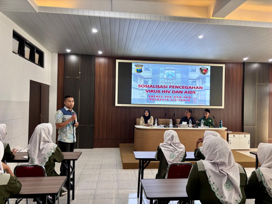Hari Anak Nasional, Polresta Sidoarjo Edukasi Bahaya HIV/AIDS di Kalangan Pelajar