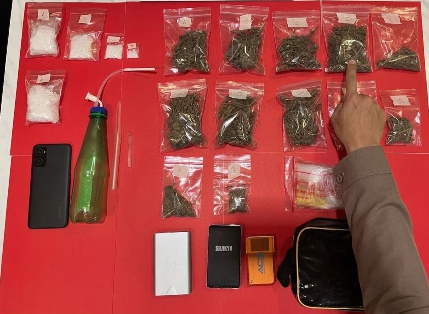 Tersangka Pengedar Narkoba Dibekuk, Barang Bukti Sabu dan Ganja Diamankan